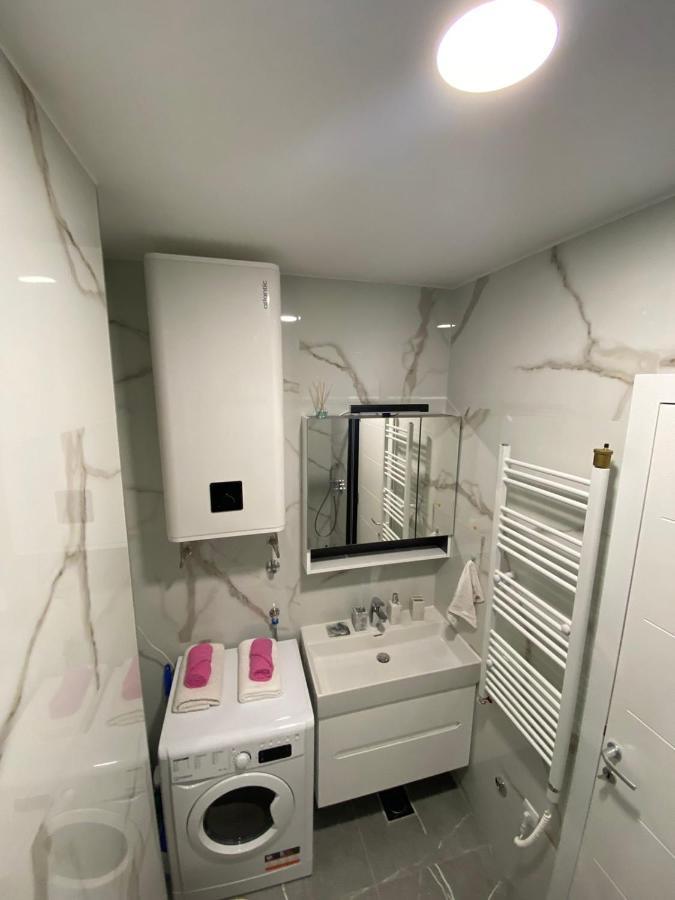 Apartman Cristal Lux Требинье Экстерьер фото